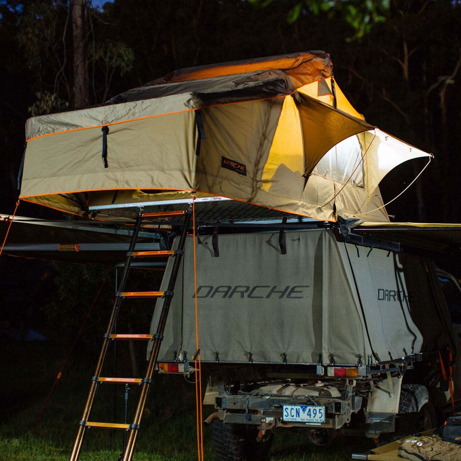 Darche Hi View 1400 Roof Top Tent