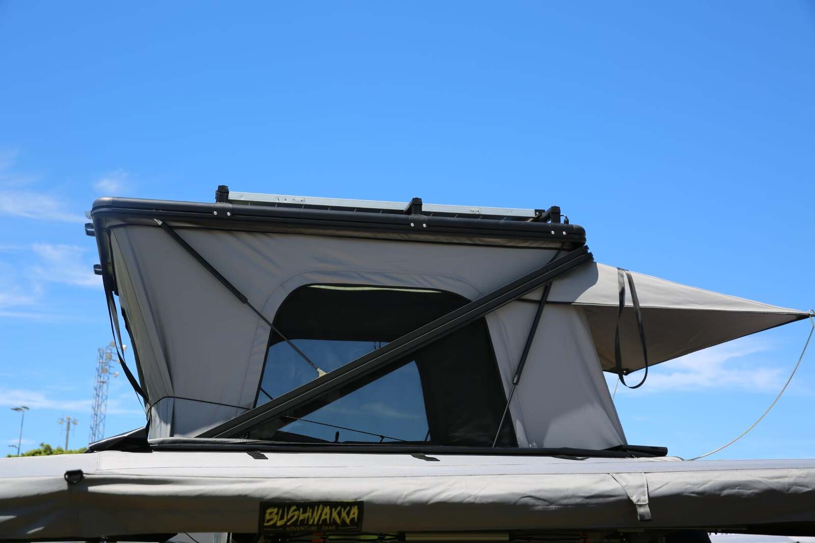 Bushwakka 'Big Shack' Roof Top Tent