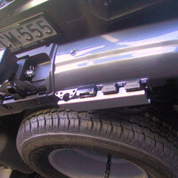 TLR Products Landcruiser 200 Series 4 Plug Bracket Protection Guard 