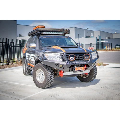 Offroad Animal Toro Bullbar - Suits Toyota Landcruiser 200 Series 2007-09/2015 Pre-Facelift
