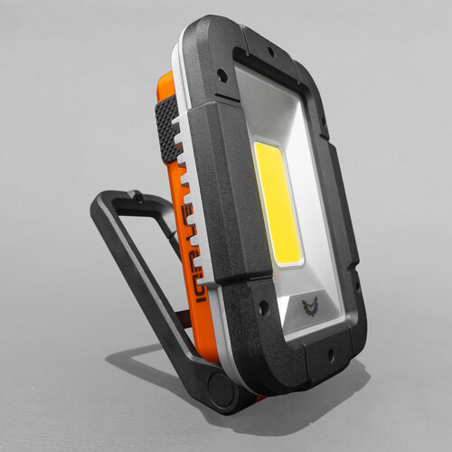 T1500 LED Task & Camp Light