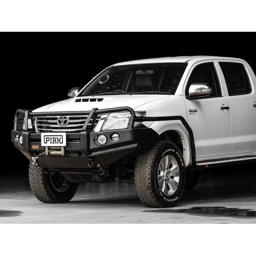 Piak Premium Loop Bar with Black Protection Plate - Toyota Hilux 9/2011 to 6/2015