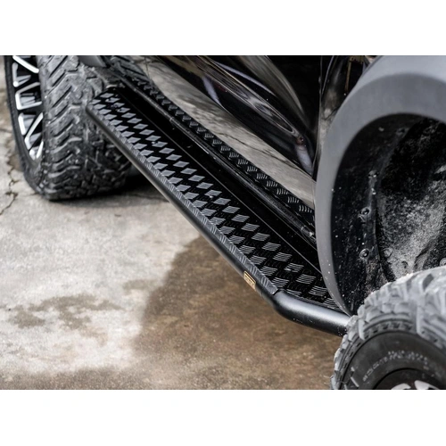 Piak Side Step (Can use for rails, Black) - Ford Everest 7/2015 to 5/2022