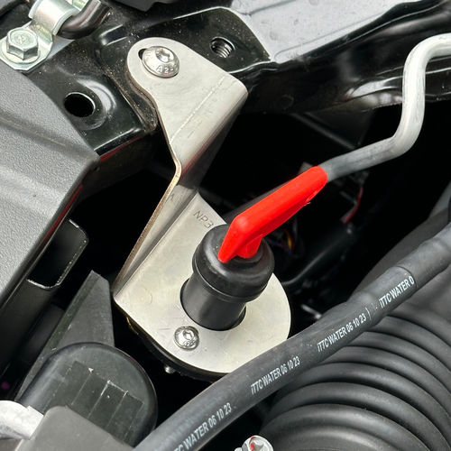 Scrub King 12V Winch/Battery Isolator Switch & Mount - Mitsubishi Pajero Sport 2022-2024