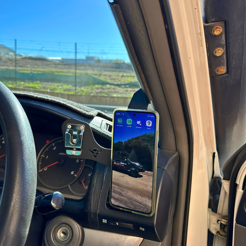 Scrub King Phone and UHF Mount - Suits Toyota Prado 120 Series
