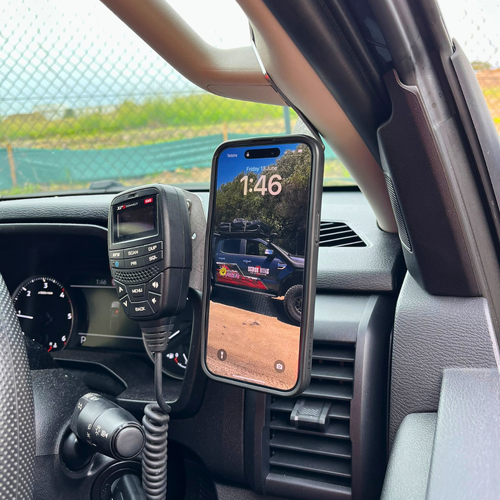 Scrub King Phone and UHF Mount - Mitsubishi Triton MV